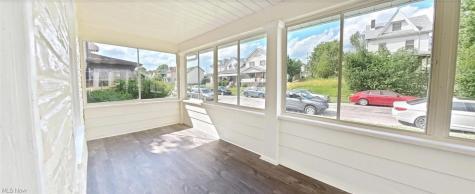 1312 Wellesley Avenue Steubenville OH 43952