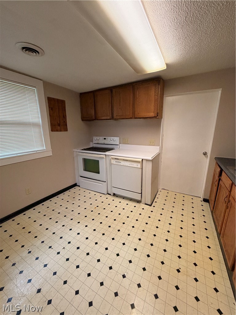 11 N 9th Street Newark OH 43055