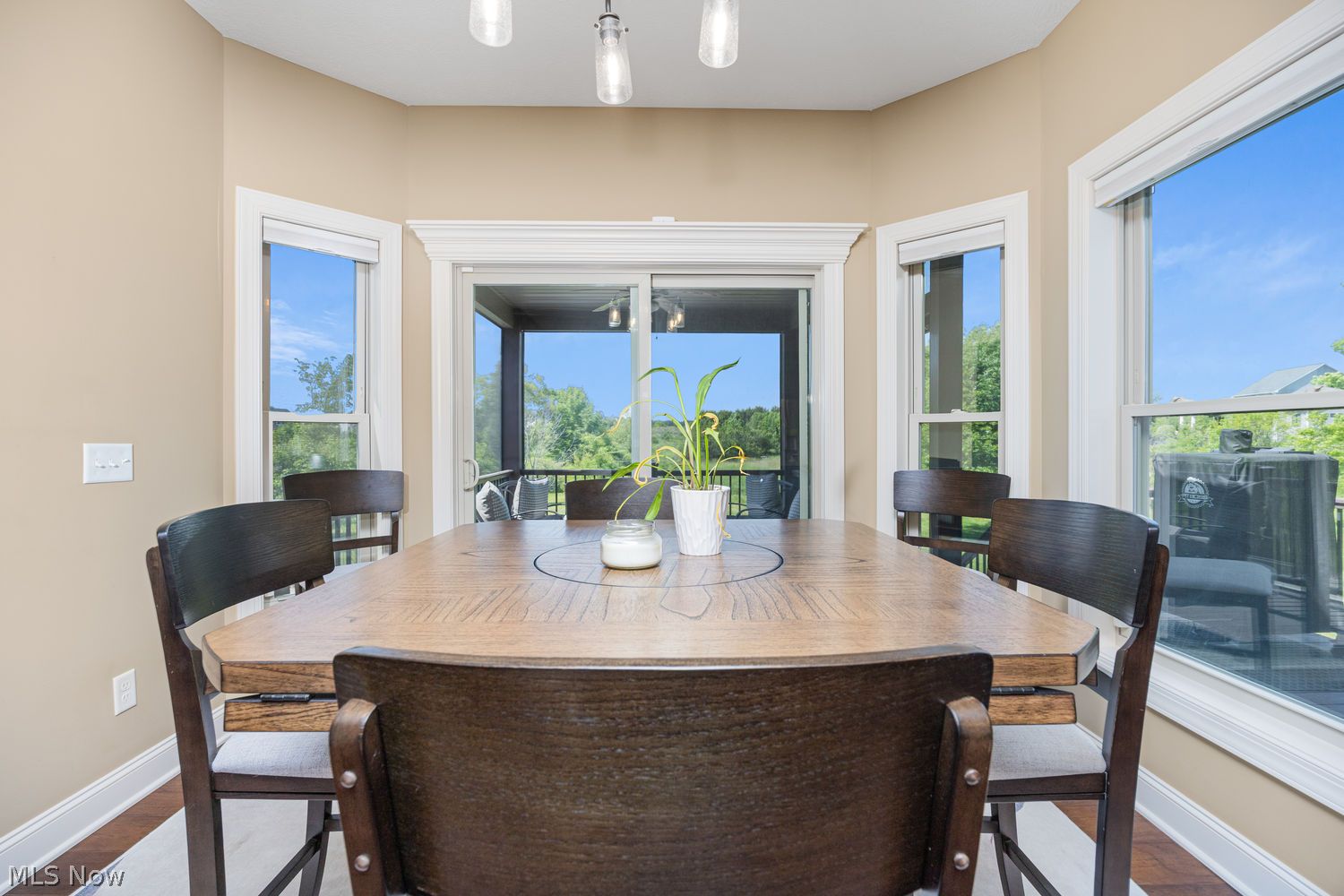 7497 Hunters Glen Lane Seville OH 44273