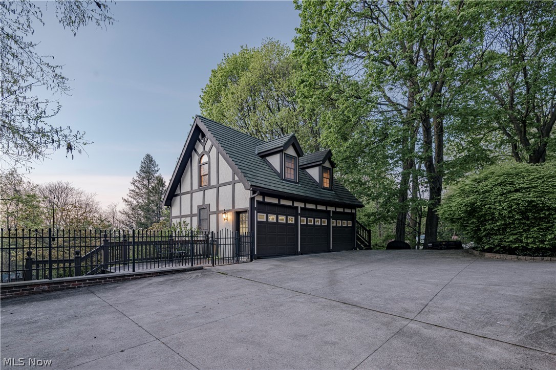 1325 Bunker Hill Road Ashtabula OH 44004