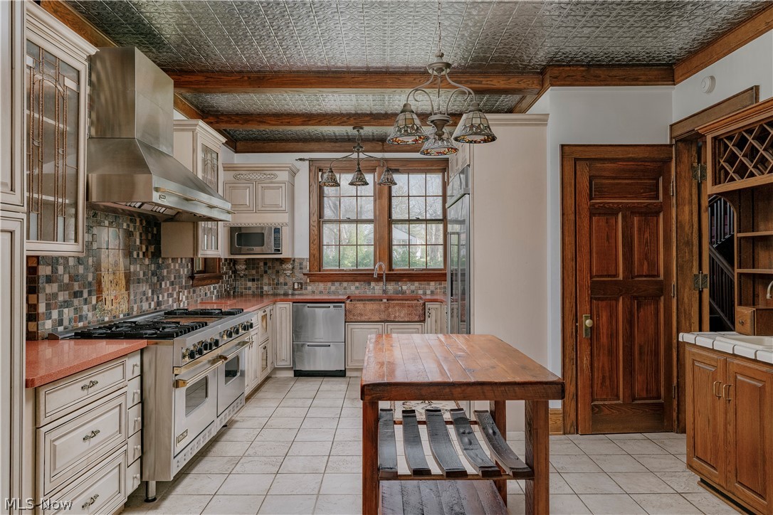 1325 Bunker Hill Road Ashtabula OH 44004