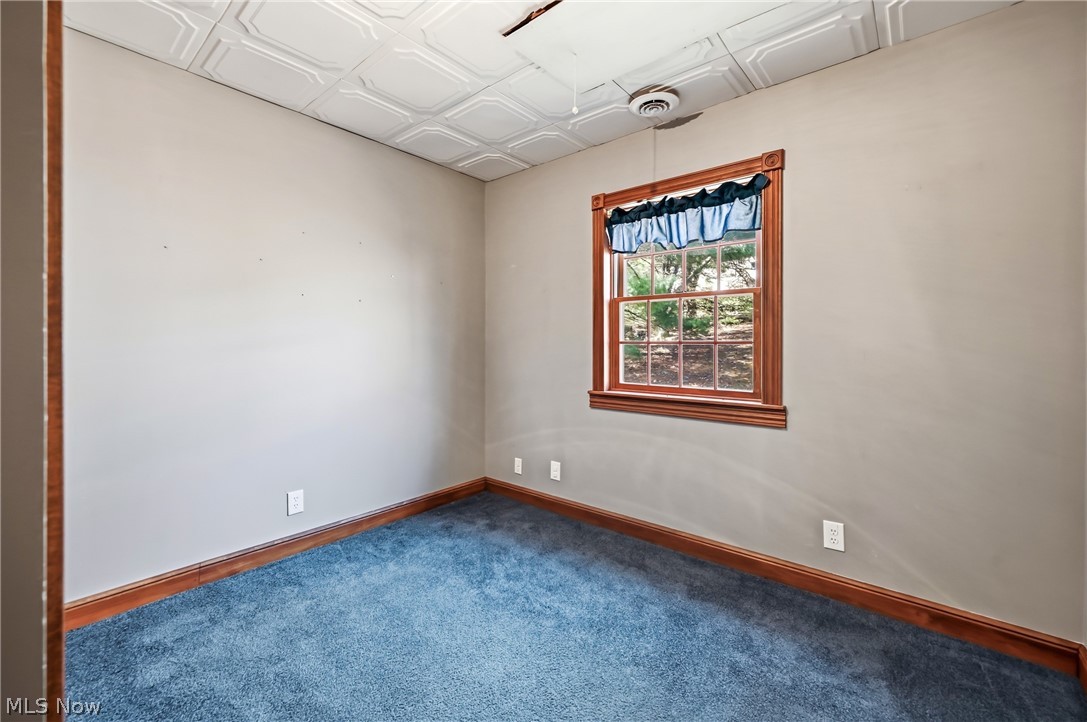 1511 Lake Front Drive Salem OH 44460