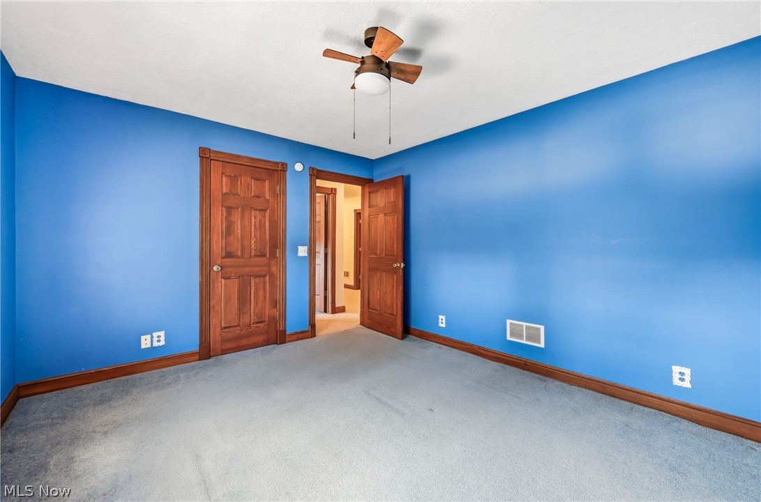 1511 Lake Front Drive Salem OH 44460