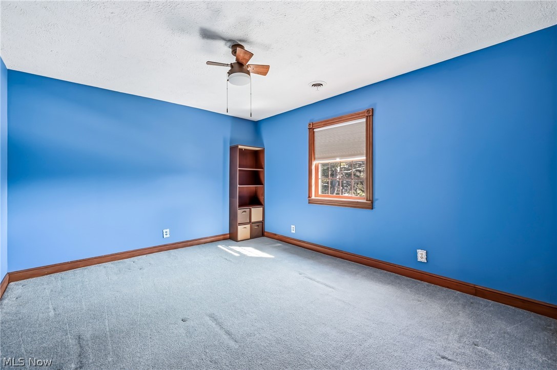 1511 Lake Front Drive Salem OH 44460