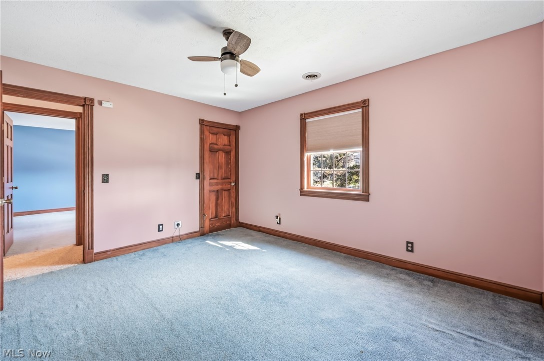 1511 Lake Front Drive Salem OH 44460