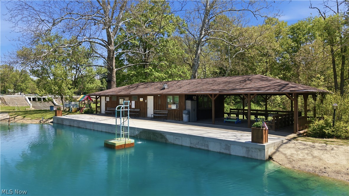 1511 Lake Front Drive Salem OH 44460