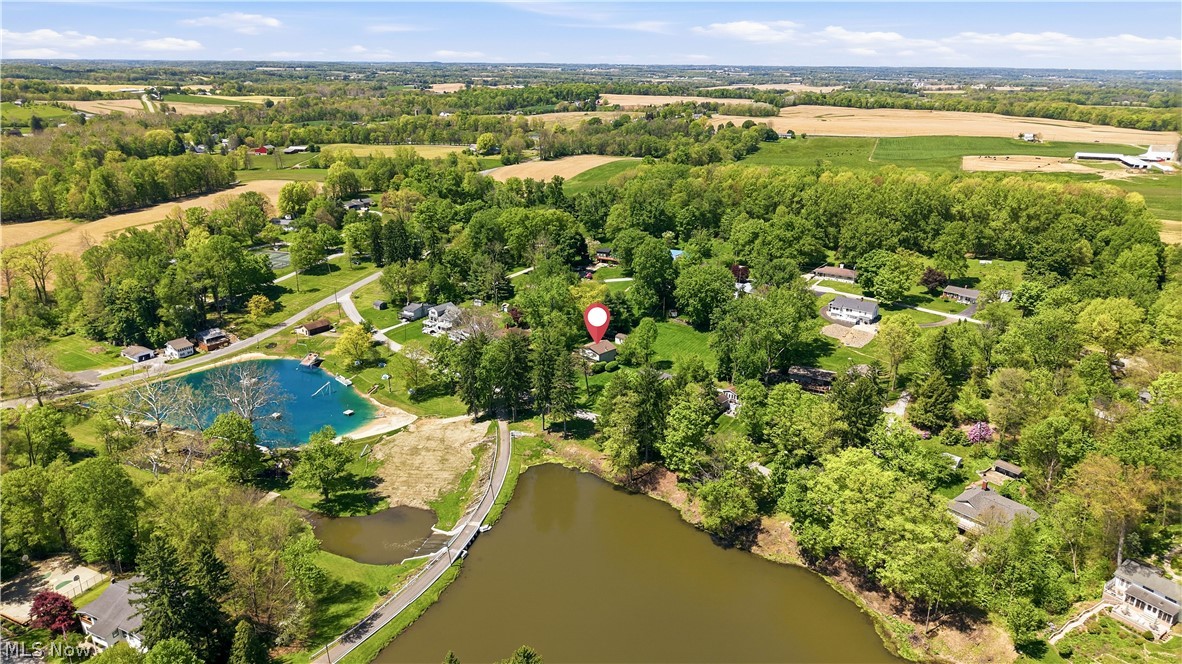 1511 Lake Front Drive Salem OH 44460