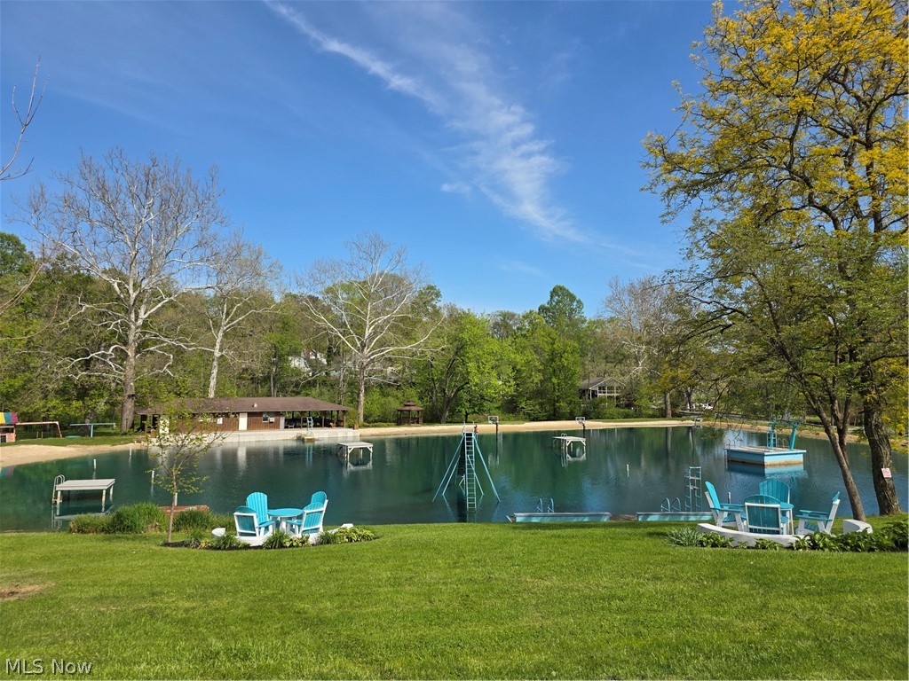 1511 Lake Front Drive Salem OH 44460