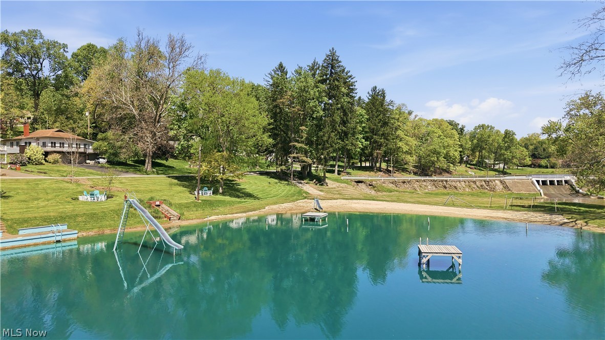 1511 Lake Front Drive Salem OH 44460