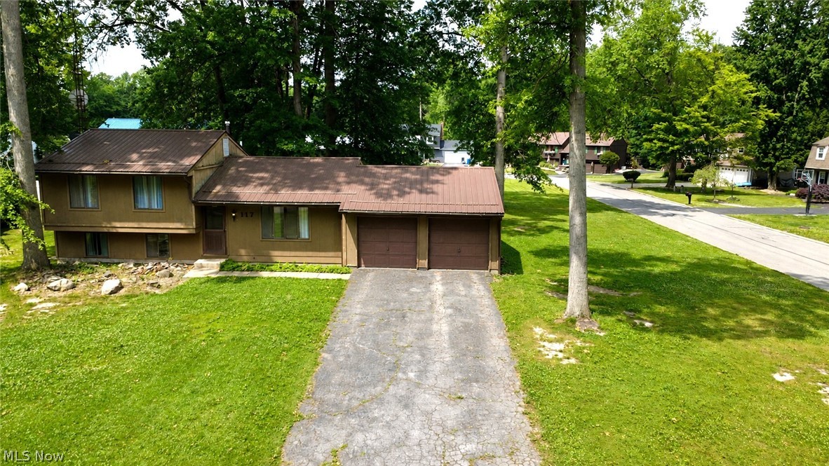 117 Dennis Drive Cortland OH 44410