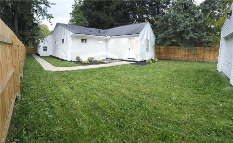 4867 Royalwood Road North Royalton OH 44133