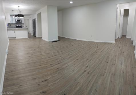 4867 Royalwood Road North Royalton OH 44133