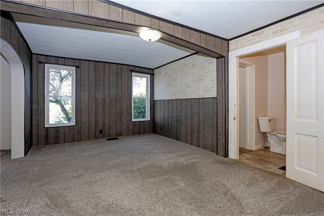 324 N Market Street Loudonville OH 44842
