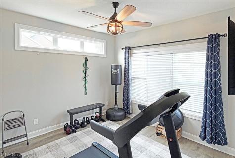 490 Byberry Drive NE Hartville OH 44632