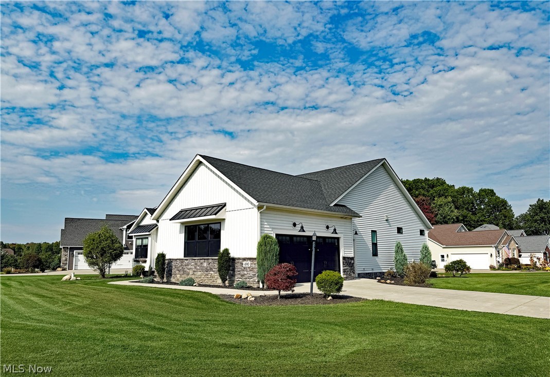 490 Byberry Drive NE Hartville OH 44632