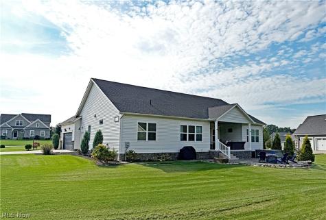 490 Byberry Drive NE Hartville OH 44632