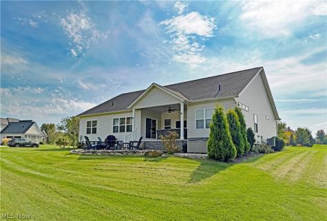 490 Byberry Drive NE Hartville OH 44632