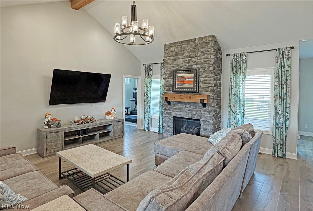 490 Byberry Drive NE Hartville OH 44632