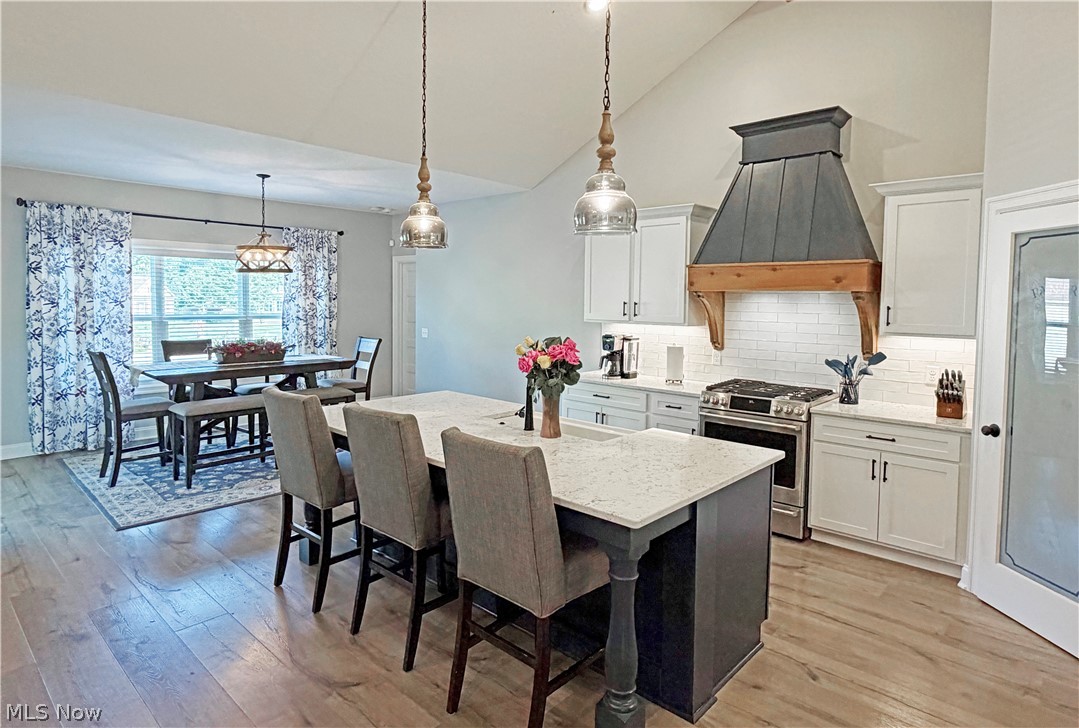 490 Byberry Drive NE Hartville OH 44632