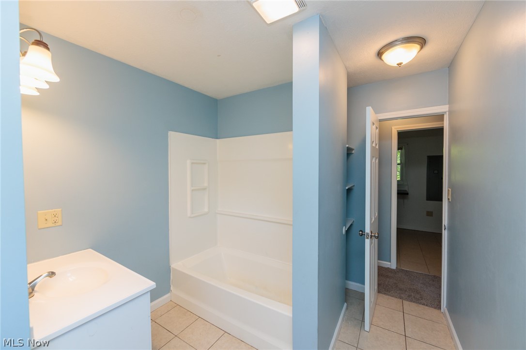6035 Chapel Road Madison OH 44057