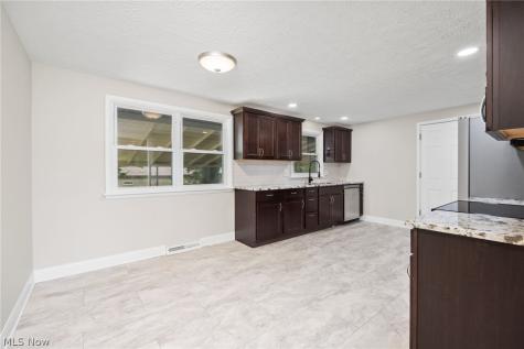 478 Bicksler Drive Wadsworth OH 44281