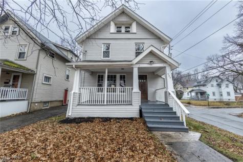 985 Bloomfield Avenue Akron OH 44302