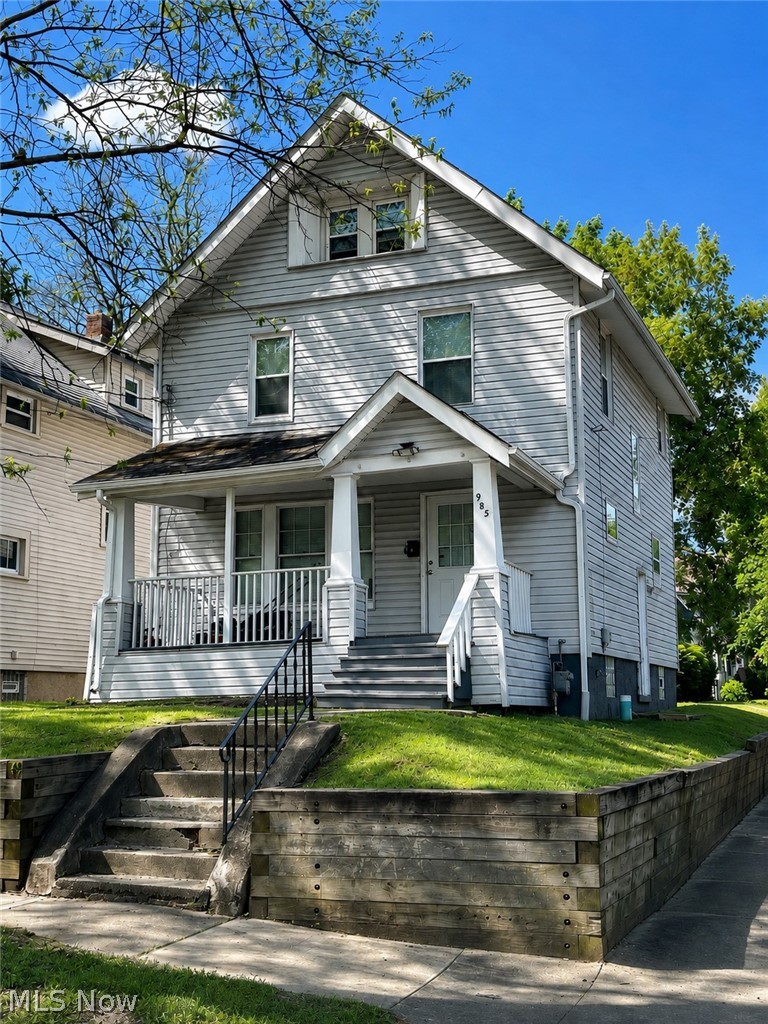 985 Bloomfield Avenue Akron OH 44302