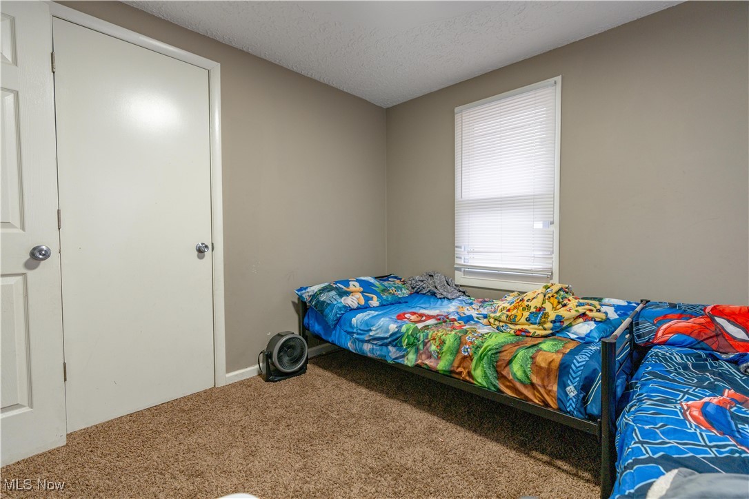 985 Bloomfield Avenue Akron OH 44302
