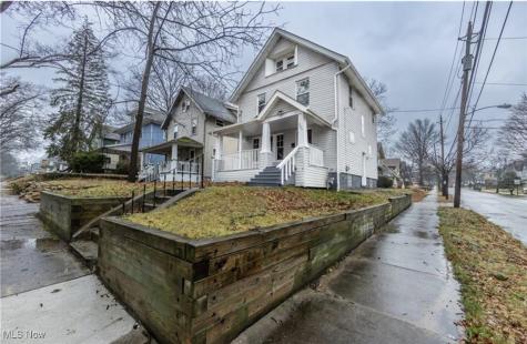 985 Bloomfield Avenue Akron OH 44302