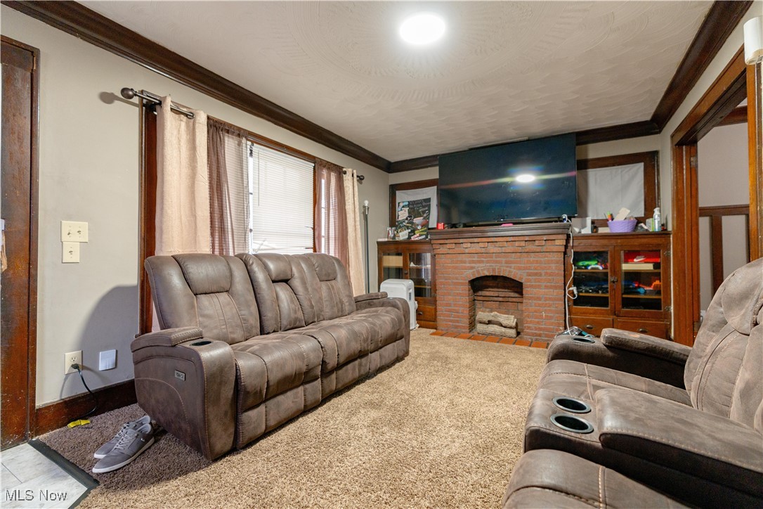 985 Bloomfield Avenue Akron OH 44302