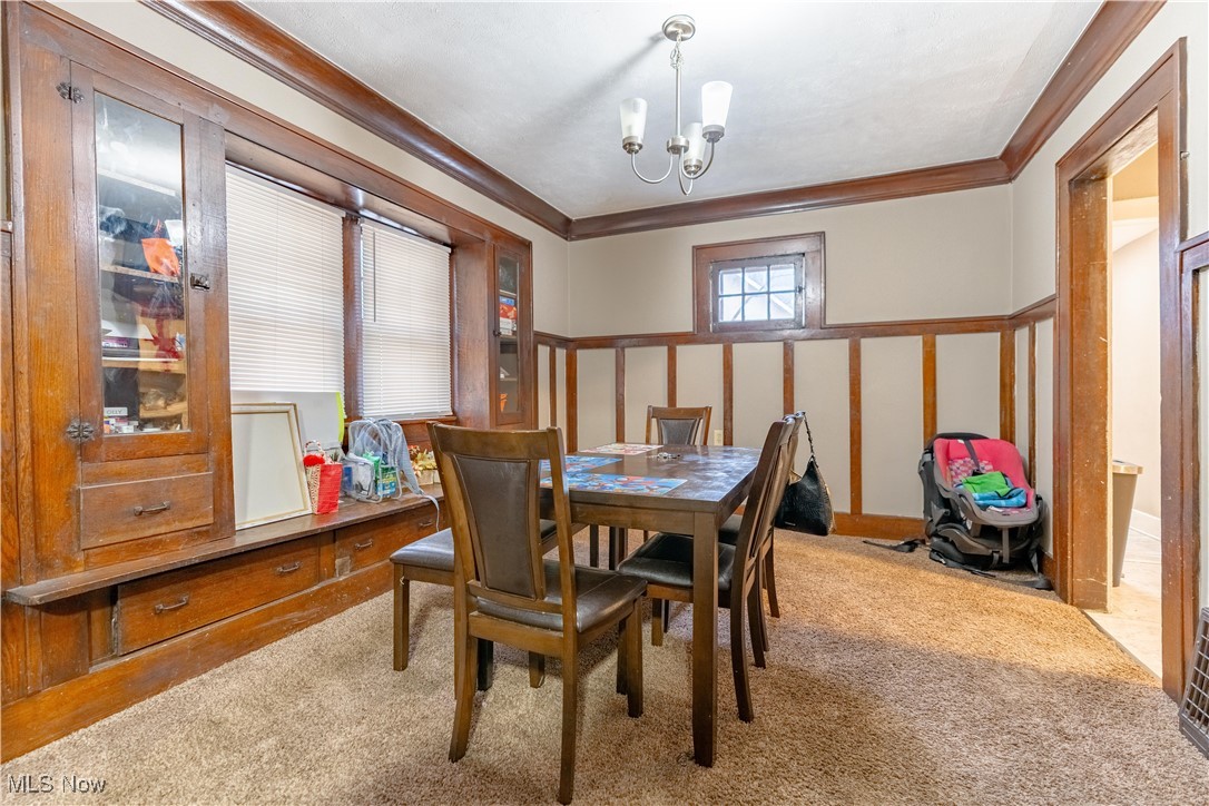 985 Bloomfield Avenue Akron OH 44302