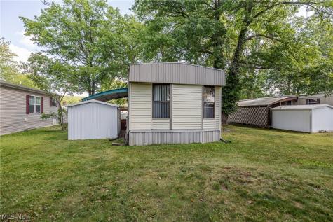 43 Parkway Drive Olmsted Twp OH 44138