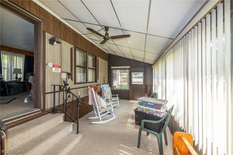 43 Parkway Drive Olmsted Twp OH 44138