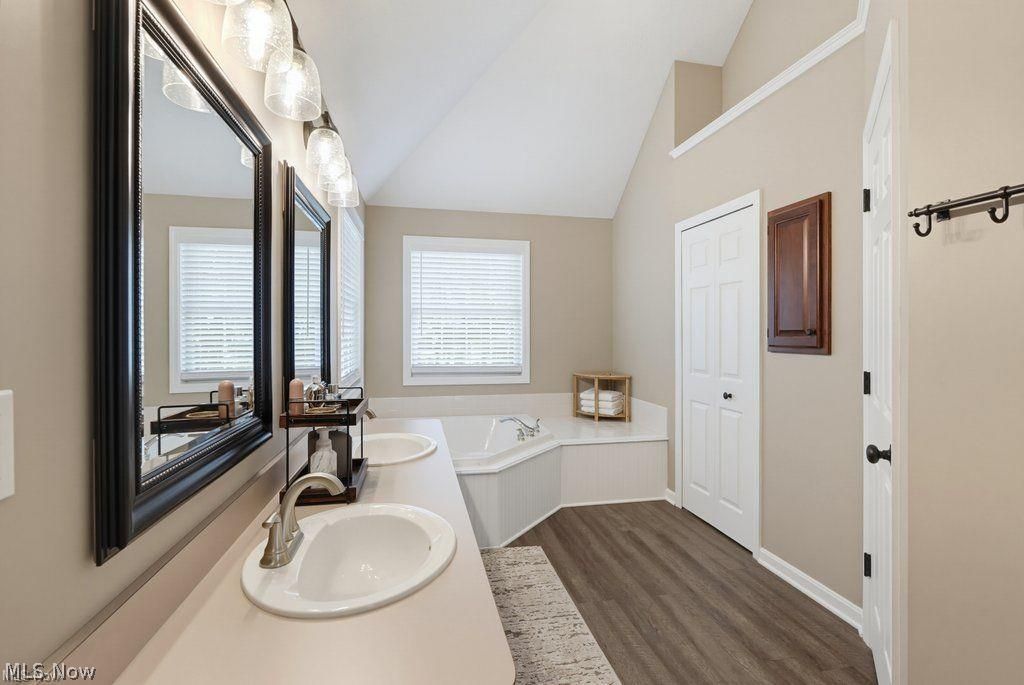 3004 Arielle Court Medina OH 44256
