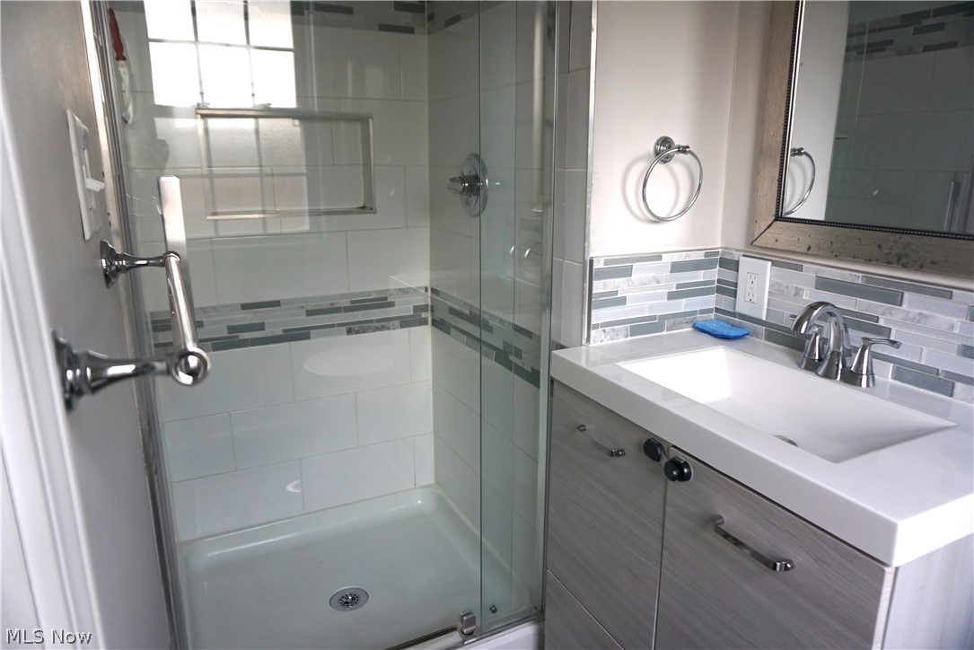 3710 Strandhill Road Shaker Heights OH 44122