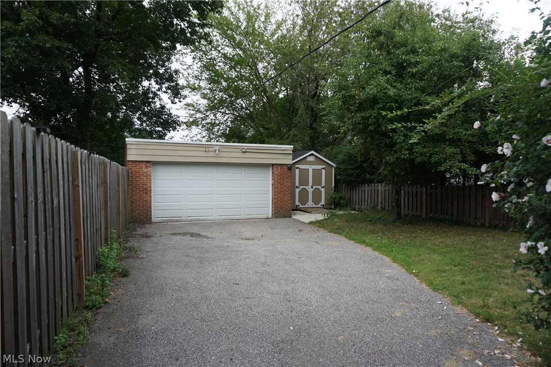 3710 Strandhill Road Shaker Heights OH 44122