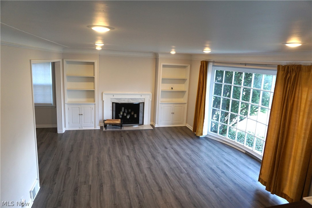 3710 Strandhill Road Shaker Heights OH 44122