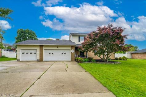 2635 Daffodil Street NE Canton OH 44705