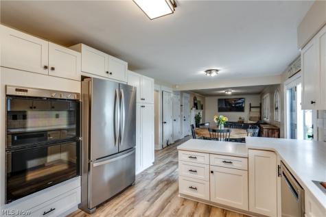 2635 Daffodil Street NE Canton OH 44705