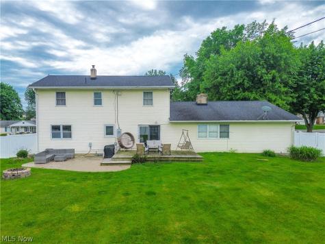 2635 Daffodil Street NE Canton OH 44705