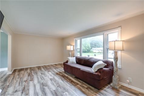 2635 Daffodil Street NE Canton OH 44705
