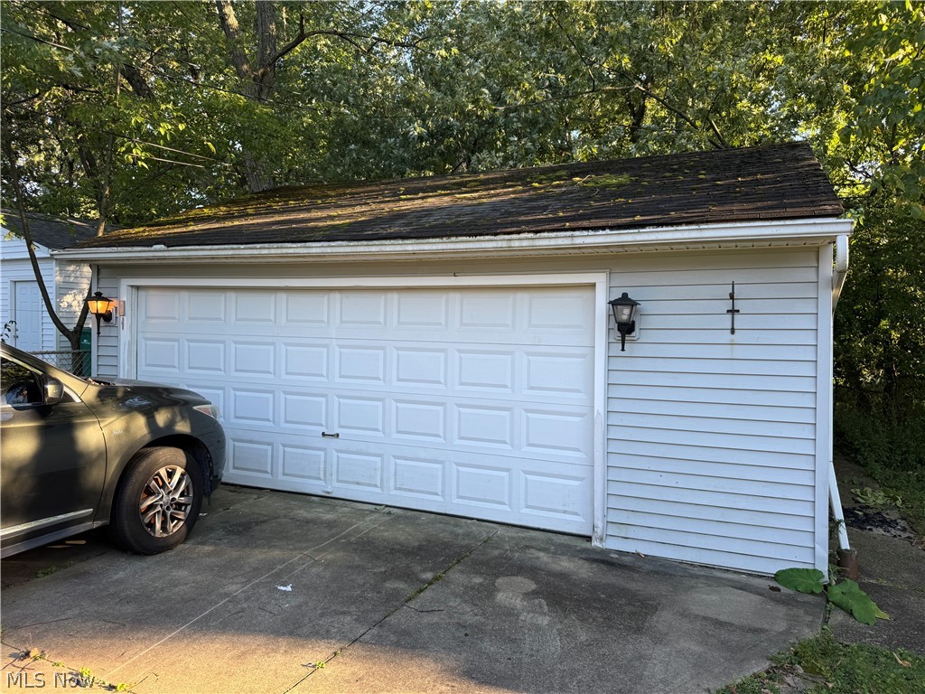 20704 Gardenview Drive Maple Heights OH 44137