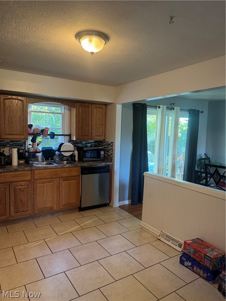 20704 Gardenview Drive Maple Heights OH 44137