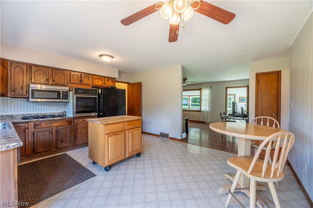 5369 Pierce Road Warren OH 44481
