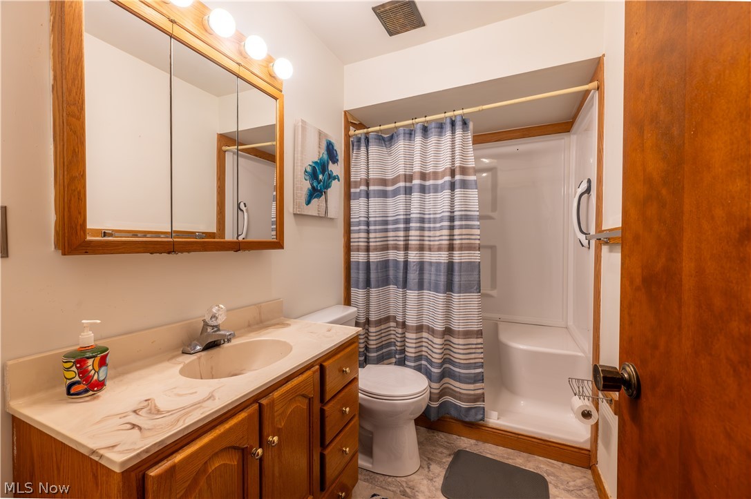 5369 Pierce Road Warren OH 44481