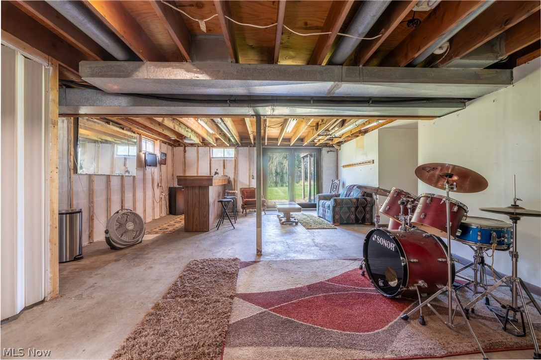 5369 Pierce Road Warren OH 44481
