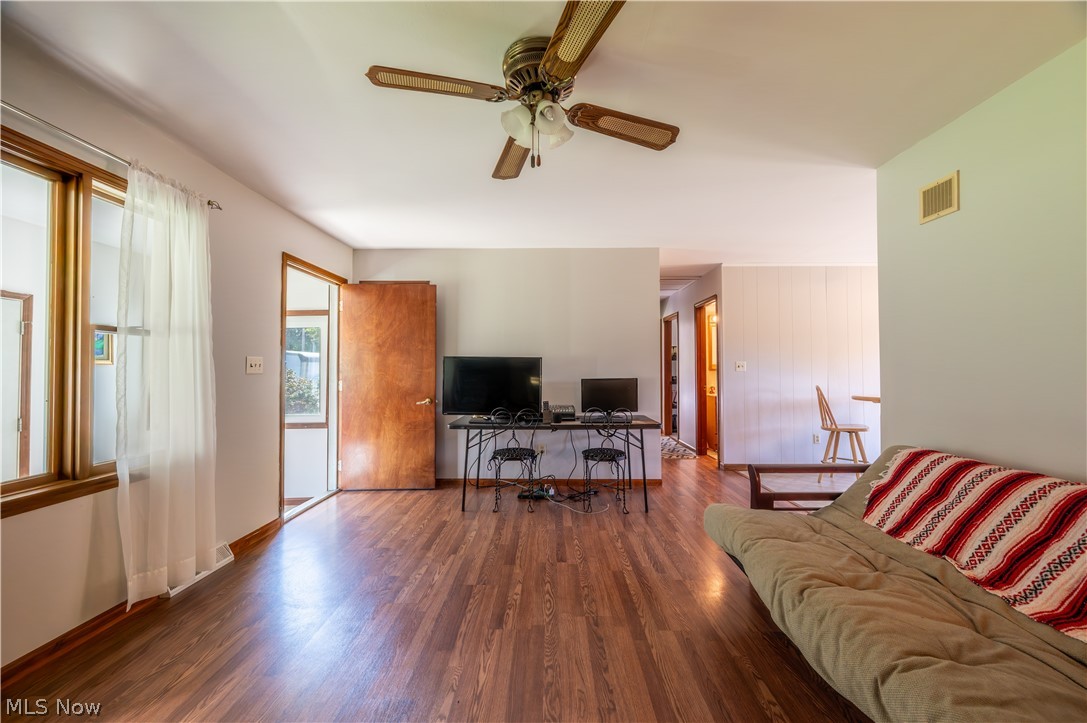 5369 Pierce Road Warren OH 44481