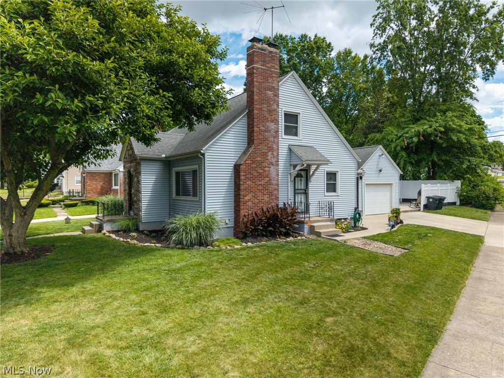 851 Orlando Avenue Akron OH 44320