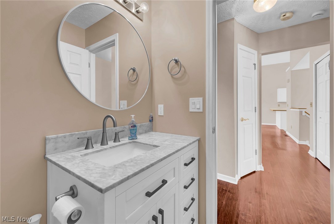 9561 Cyprus Lane Olmsted Falls OH 44138