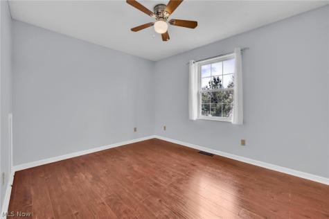 9561 Cyprus Lane Olmsted Falls OH 44138